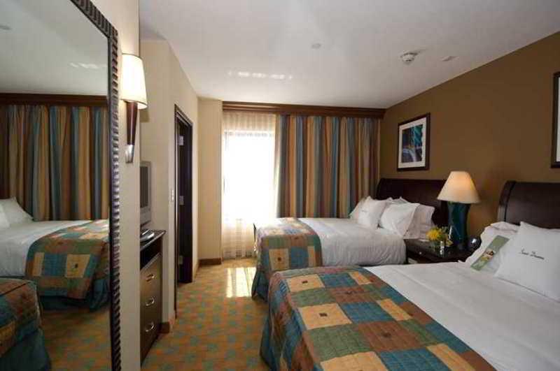 Doubletree Suites By Hilton Bentonville Ngoại thất bức ảnh