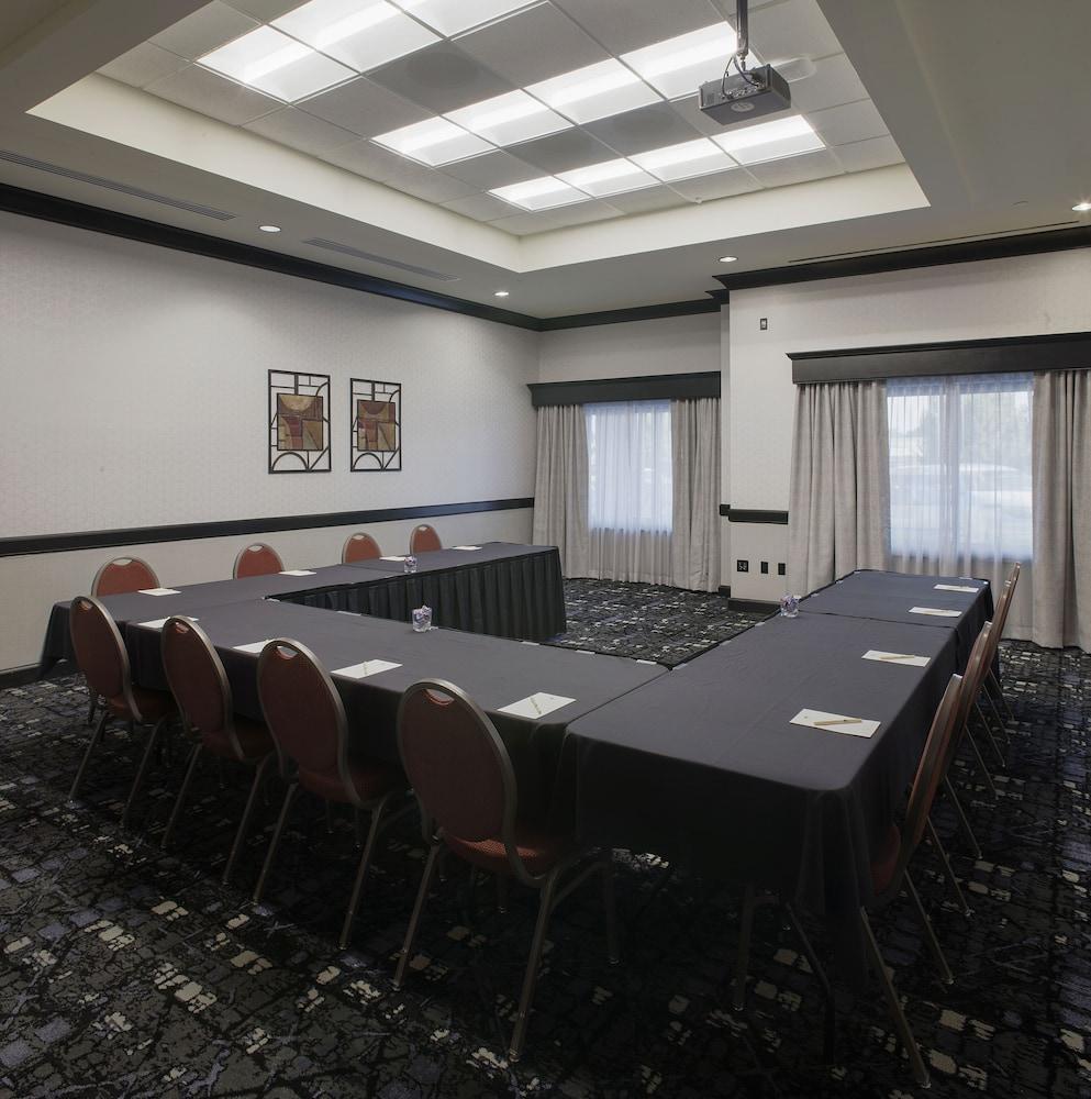 Doubletree Suites By Hilton Bentonville Ngoại thất bức ảnh
